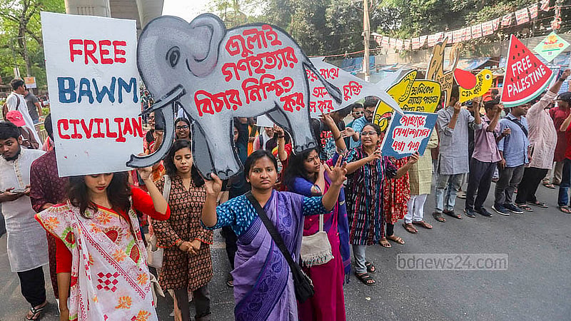 Teachers and students of Fine Arts, students from various educational institutions, members of cultural organisations, and people of all ages flock to the Ananda Shobhajatra on Monday, Apr 14, 2025. Photo: Abdullah Al Momin