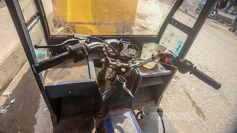 Many autorickshaws run on batteries, but these larger vehicles plying in the Basabo area of Dhaka have been fitted with old autorickshaw engines and gas cylinders. Photo: Abdullah Al Momin