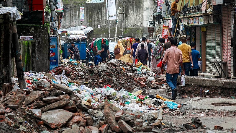 A section of Old Dhaka’s Nazimuddin Road is being excavated for sewage line pipes. The road remains in a dilapidated state as repair work is yet to be completed. Photo:Mahmud Zaman Ovi