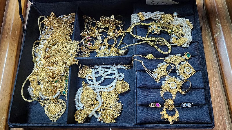 Gold earrings, necklaces, and rings were found in Sheikh Hasina’s Agrani Bank locker in Dilkusha.