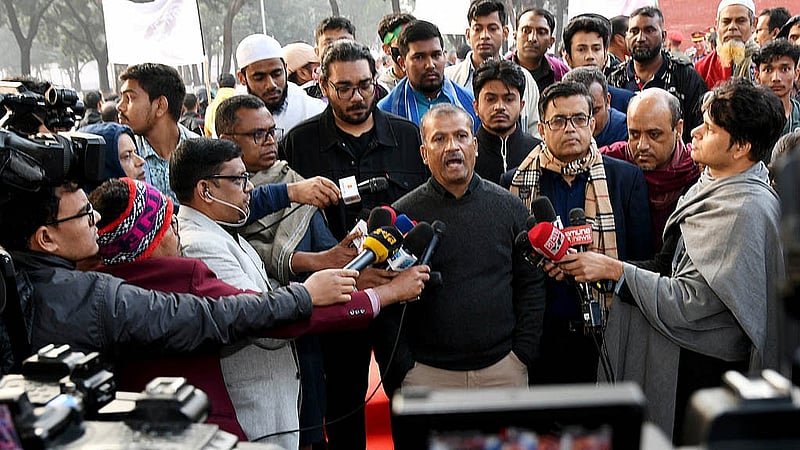 Law Advisor Asif Nazrul speaks to journalists at the Martyred Intellectuals Memorial in Mirpur on Martyred Intellectuals Day, Dec 14, 2024. Chief Advisor’s Press Secretary Shafiqul Alam was present during the briefing. Photo: PID