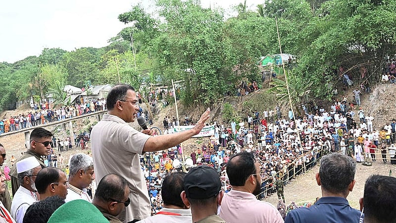Prime Minister Tarique Rahman attends the inauguration ceremony marking the commencement of the re-excavation of Ulshi Canal in in Jashore’s Sharsha on Monday, Apr 27, 2026. Photo: PMO