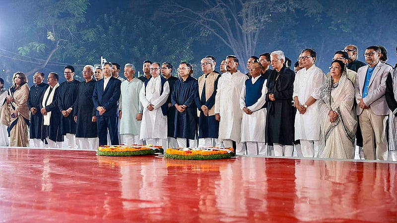 Prime Minister Tarique Rahman, accompanied by members of his cabinet, pays homage to the language martyrs at the Central Shaheed Minar in the first hours International Mother Language Day.