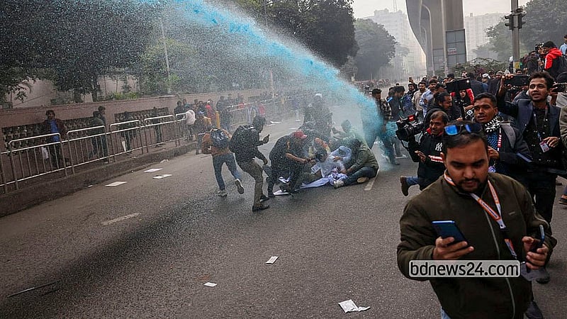 Water cannon used to disperse mobile traders protesting NEIR in Karwan Bazar on Sunday, Jan 04, 2026. Photo: Abdullah al Momin