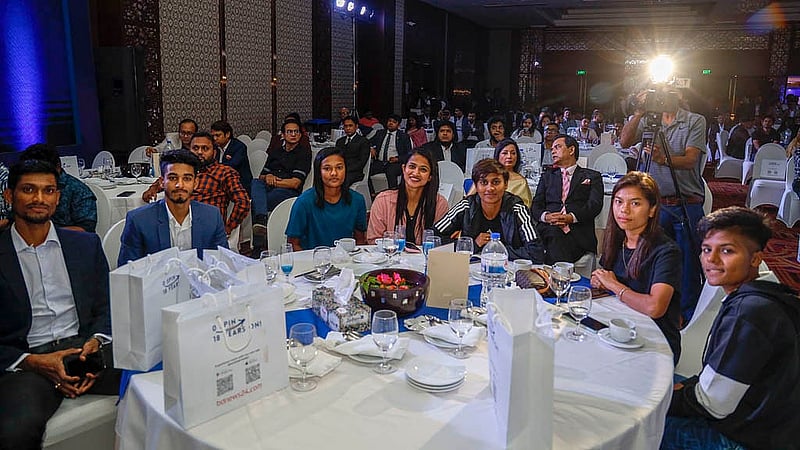 Football players of both men's and women's national teams attended the event to mark the 18th anniversary of bdnews24.com.