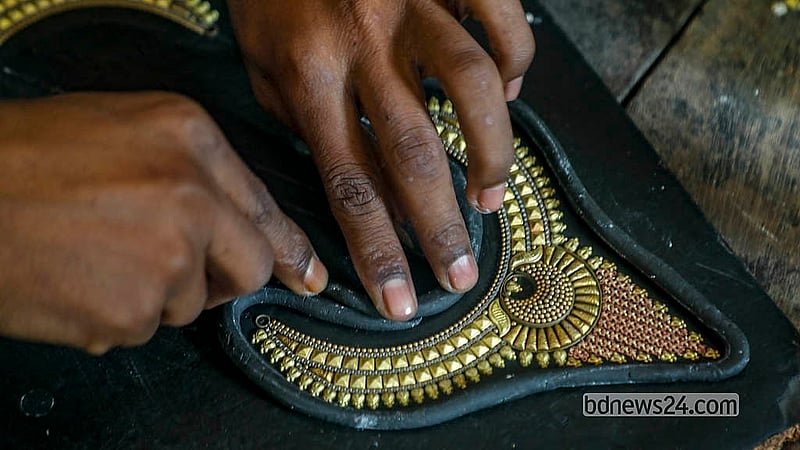 In Bhakurta’s jewellery factories, artisans make jewellery according to customers’ demands. Photo: Abdullah Al Momin