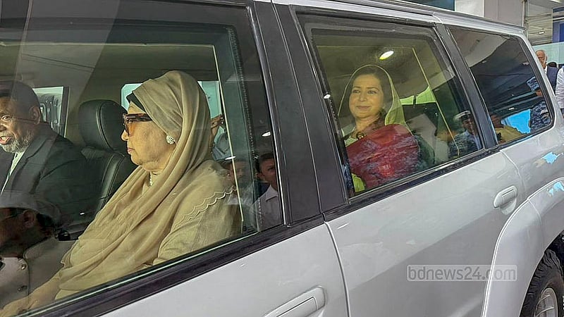BNP Chairperson Khaleda Zia is accompanied by her daughter-in-law Zubaida Rahman, wife of Tarique Rahman, her way to her Gulshan home Feroza on Tuesday, May 6, 2025. Photo: Abdullah al Momin