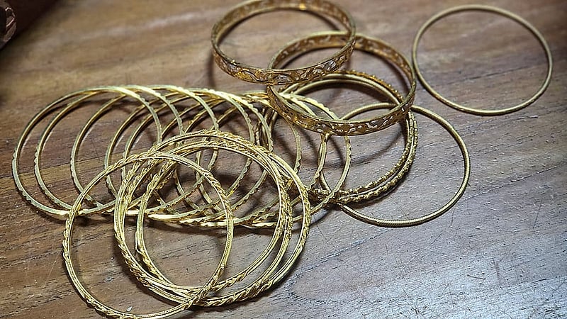 Investigators recovered gold bracelets from Sheikh Hasina’s Agrani Bank locked in Dilkusha.