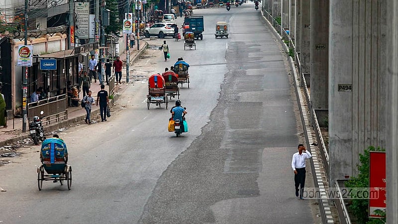 Dhaka's Banglamotor area sees heavy traffic congestion most days. However, due to Durga Puja holidays being extended, the streets appeared mostly empty on Thursday, Oct 10, 2024.