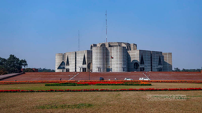 For the first time, the swearing-in ceremony of cabinet members will be held at the South Plaza of parliament. Preparations are under way at the parliament complex ahead of Tuesday evening’s ceremony. Photo: Mahmud Zaman Ovi