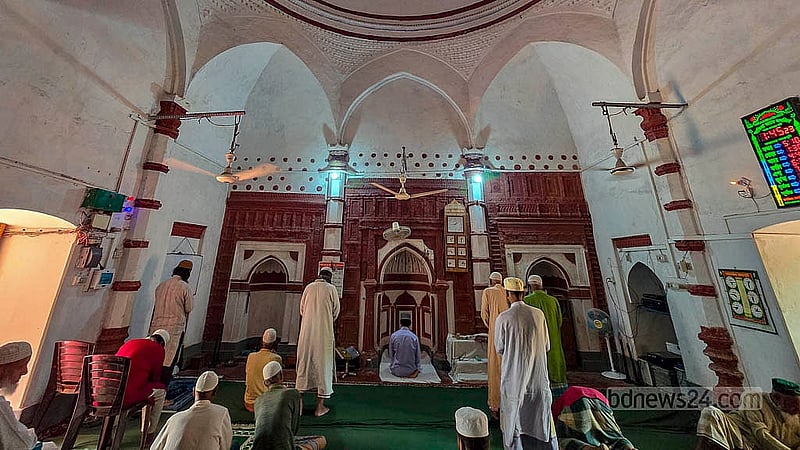 Worshippers offer prayers inside the Atia Mosque in Tangail. Photo: Tanzinur Rahman Bhuiyan