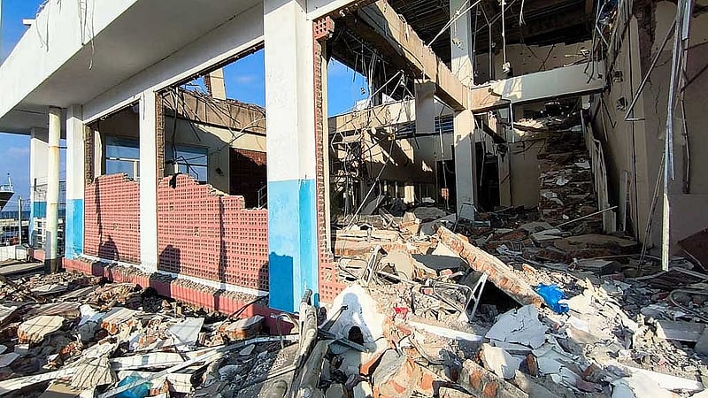 A view of a heavily-damaged building at L Say port following an earthquake in Maumere, Sikka, East Nusa Tenggara province, Indonesia, Aug 15, 2026. REUTERS/Stringer