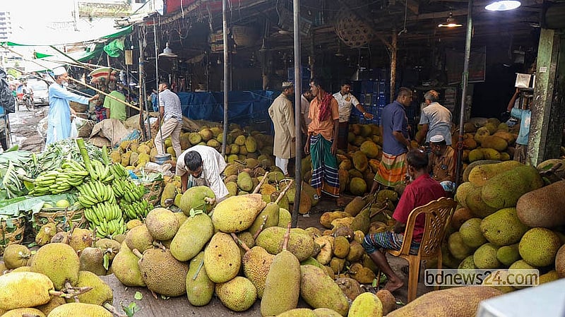 Jackfruits from across the country are on sale at Karwan Bazar.  Photo: Shamsul Haque Ripon