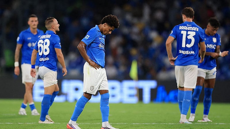 Football - Serie A - Napoli v Como - Stadio Diego Armando Maradona, Naples, Italy - Aug 30, 2026 Napoli's David Neres looks dejected after the match REUTERS/Guglielmo Mangiapane