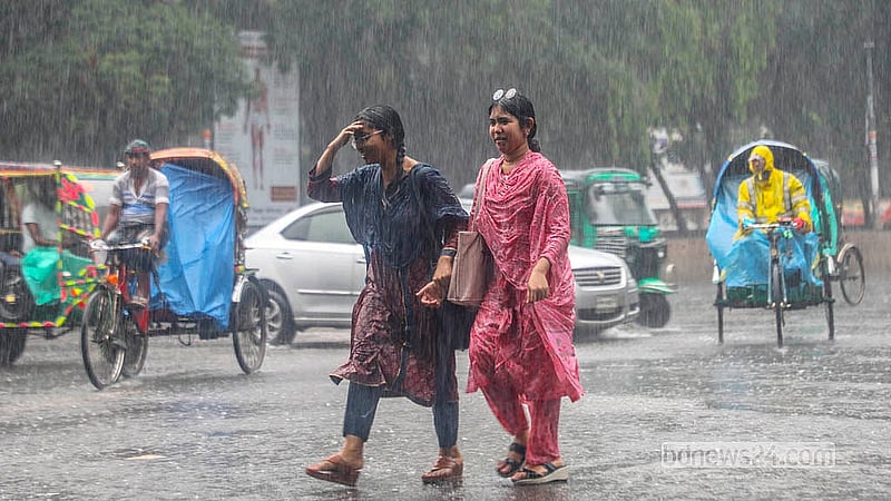 The rain on Wednesday, Jun 10, 2026, causes difficulties for people outdoors, with many seen getting drenched on their way to their destinations. Photo taken in Dhaka University.  Photo: Abdullah Al Momin