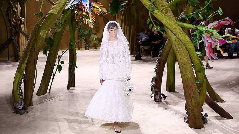 A model presents a creation by designer Matthieu Blazy as part of his Haute Couture Fall/Winter 2026-2027 collection show for the fashion house Chanel in Paris, France, Jul 7, 2026. REUTERS/Stephane Mahe