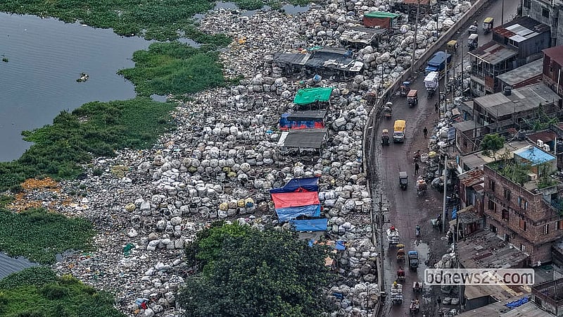 Sacks filled with plastic waste stretch as far as the eye can see along the Buriganga bank near Lalbagh and Islampur in Old Dhaka. Photo: Mostafigur Rahman