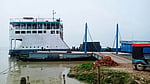 Strong Padma current halts Nazirganj-Dhawapara ferry services