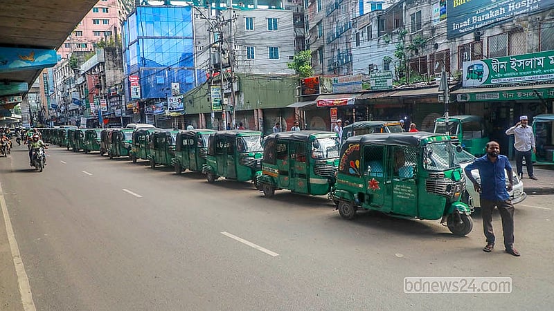 A long queue of vehicles waits outside a CNG filling station in Moghbazar, Dhaka, on Sunday, Sept 13, 2026 as drivers queue for gas.  Photo: Abdullah Al Momin