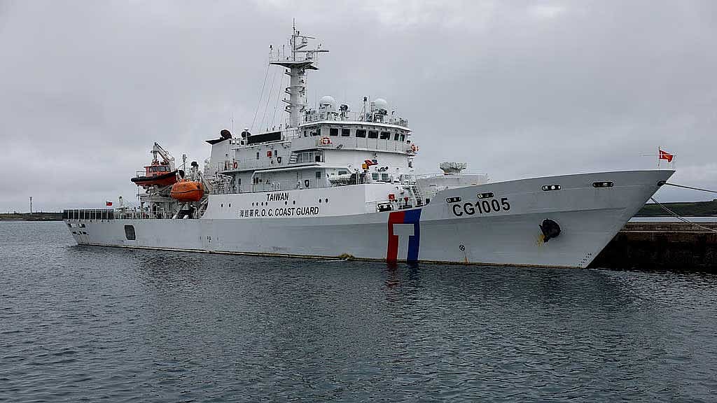 India protests to Pakistan over collision of naval ships at sea