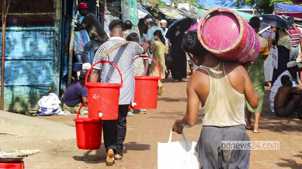 Life on a trickle: 25,000 Rohingya rely on stream water to survive Teknaf’s severe drought