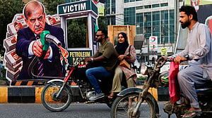 Pakistan caps market hours, limits wedding feasts