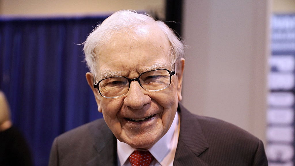 Warren Buffett steps down as Berkshire chairman, son Howard succeeds
