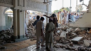31 killed in Pakistan police compound attack