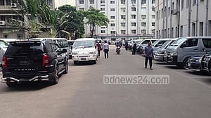 Govt employees’ house rent rises. Who gets what?
