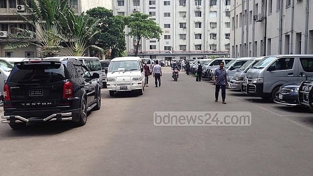 Govt employees’ house rent rises. Who gets what?