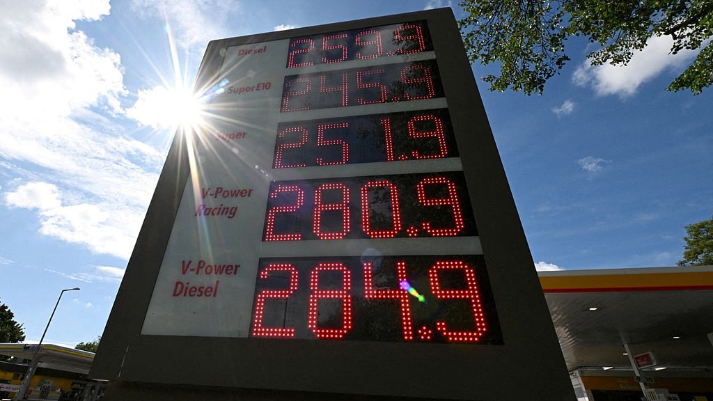 Germany cuts energy tax