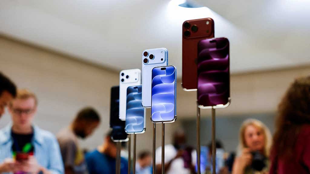 iPhone 18 Pro models use different 5G modems in first for Apple