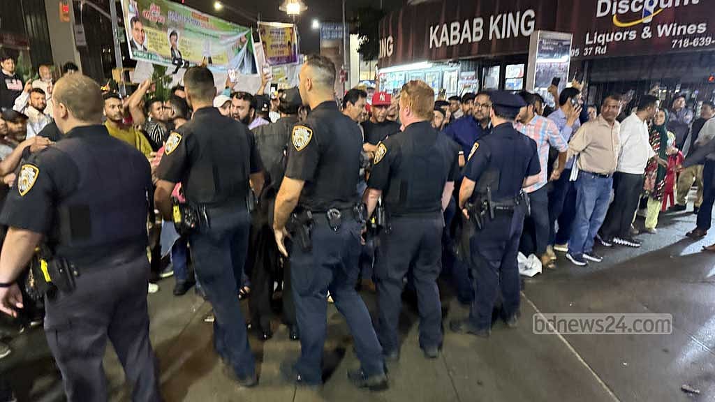 BNP, Awami League supporters clash in New York