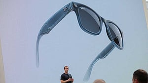 Privacy fears challenge AI wearables' next big bet