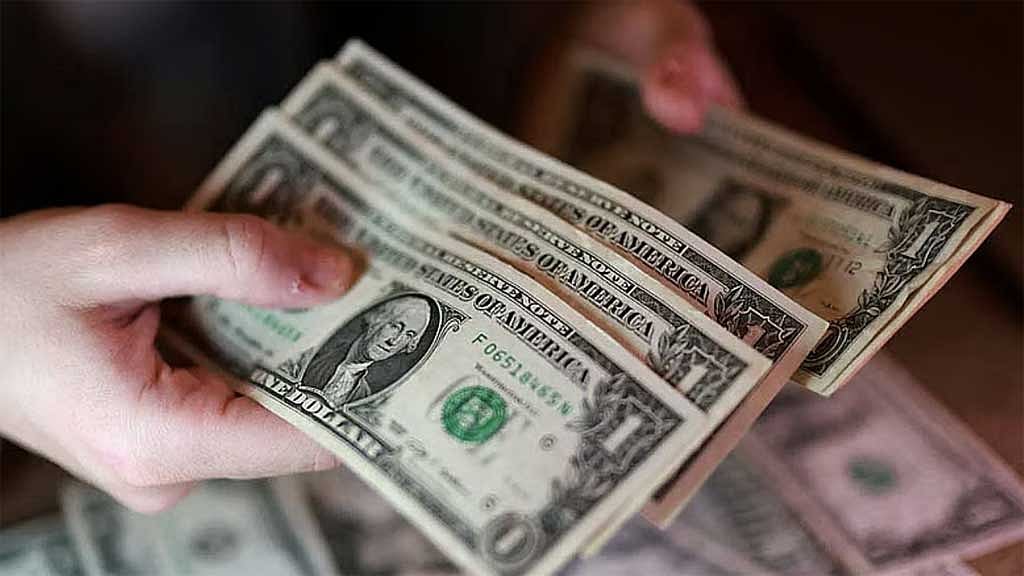 Dollar holds near 2-month high as markets weigh rate hikes, Iran diplomacy