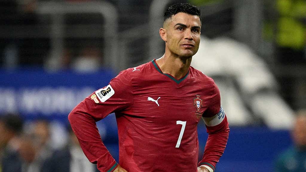 Ronaldo focuses on landmark as Portugal begin life under Jorge Jesus