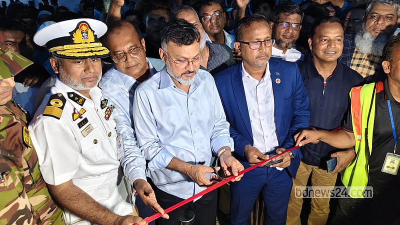 DNCC Administrator Shafiqul Islam Khan inaugurated the pedestrian bridge over the Narai Canal between Banasree and Aftabnagar on Wednesday, Sept 23, 2026.