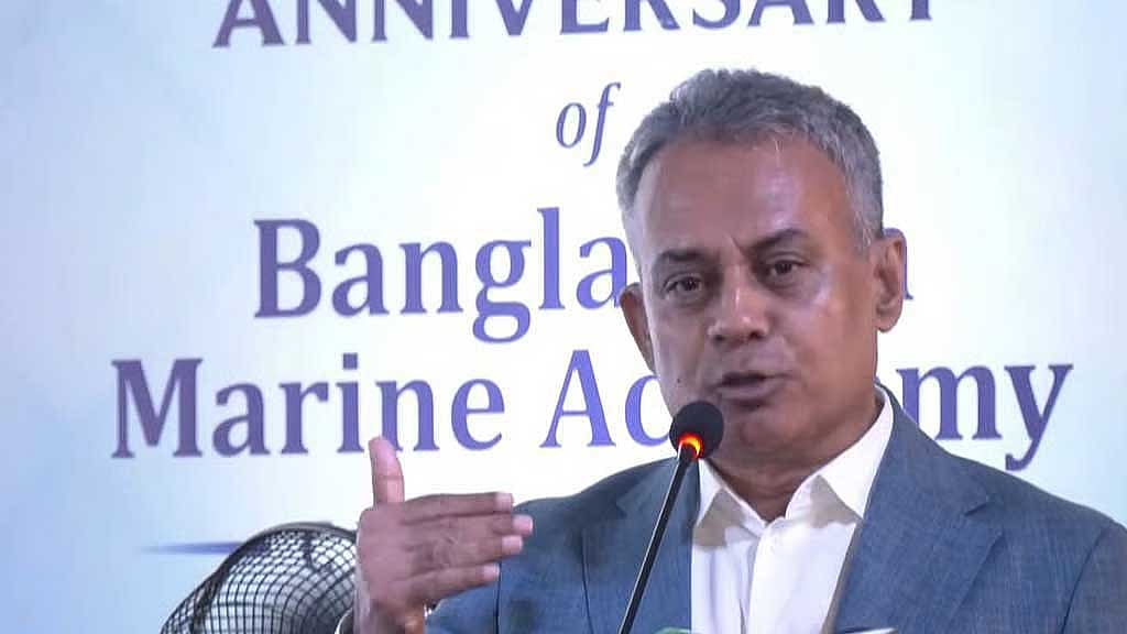 Foreign firms invited to modernise Chittagong Port, Minister Rabiul says