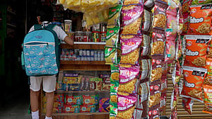 India moves to curb junk food sales near schools