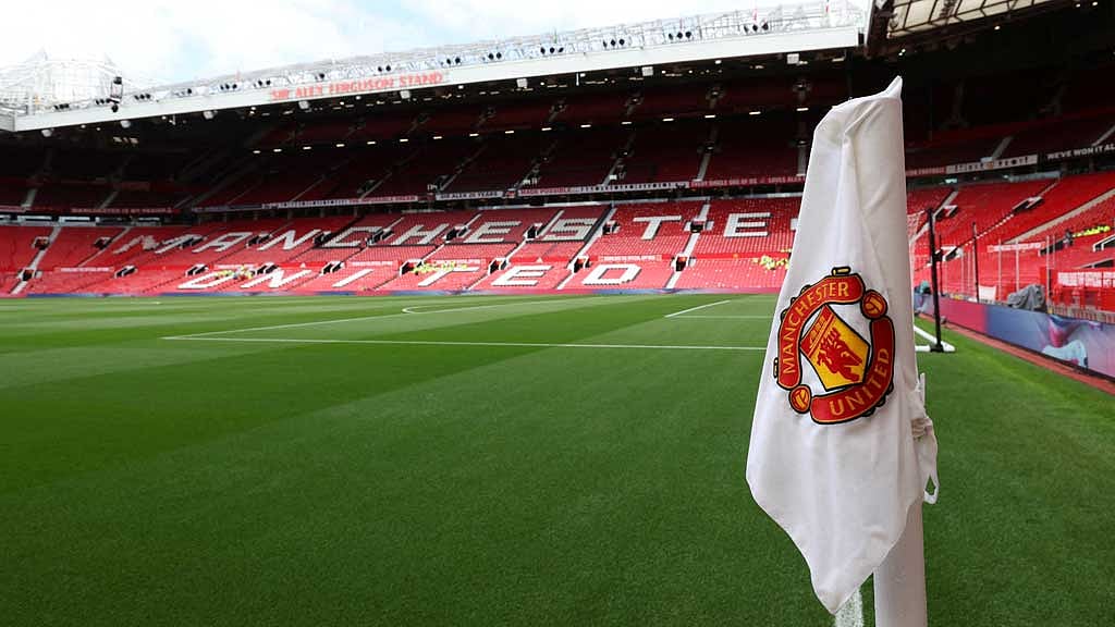 Man Utd put chunks of Old Trafford up for sale