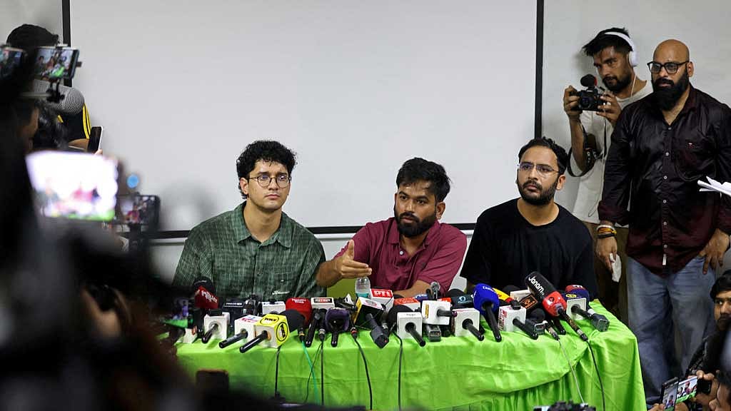 India's 'cockroach' movement to protest from Oct 2 if poll chief does not quit by Saturday