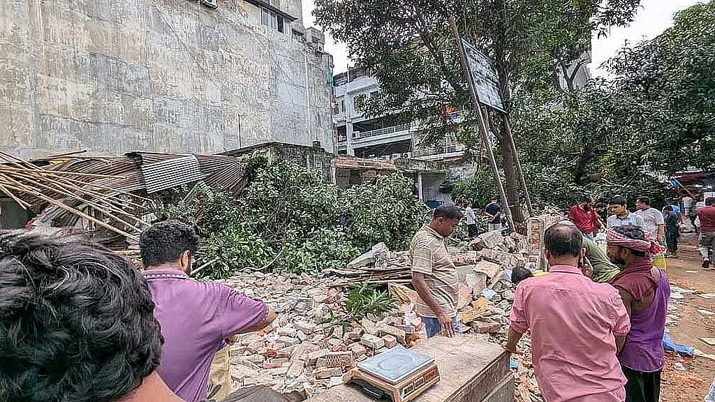 4 arrested over late-night demolition of Mirpur health centre