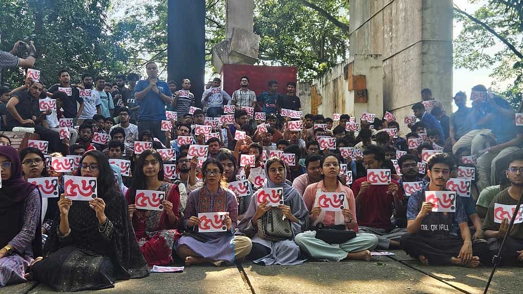 CUET remains shut as VC reinstatement protest enters sixth day