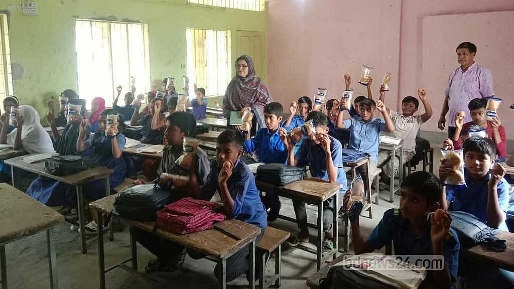 School feeding programme boosts attendance in Lalmonirhat primary schools