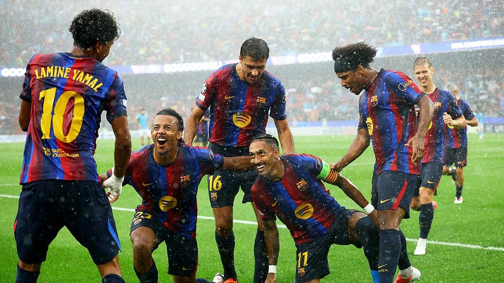 How Flick’s fluid Barcelona attack is piling up goals without a recognised No. 9
