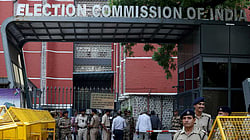 India poll chief faces calls to quit over voter-roll row