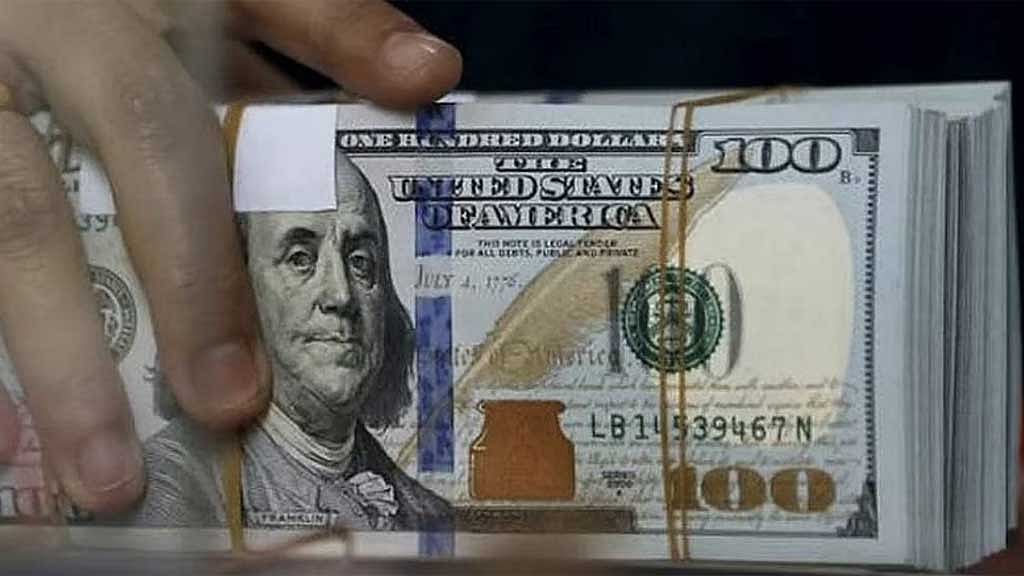 Dollar set for large rise in September, mainly at euro's expense
