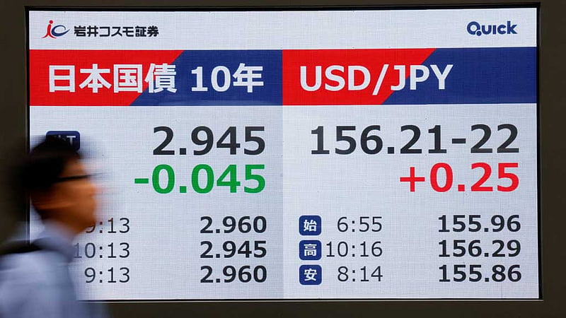 Bonds set for bruising Sept, stocks fare better