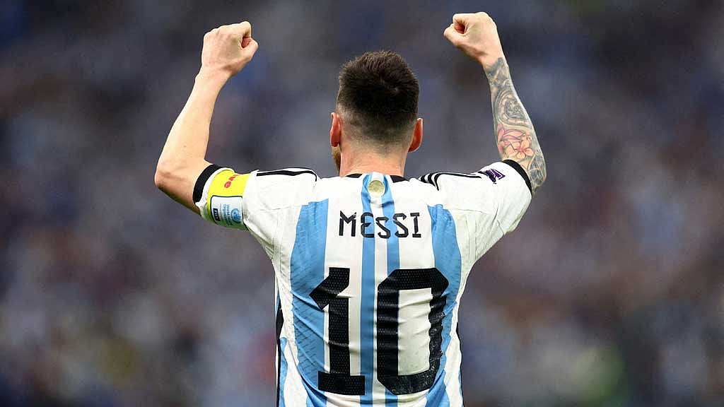 No. 10 shirt on hold as Argentina begin life after Messi