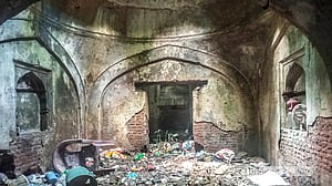 Jinjira Palace: A Mughal relic fading away